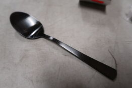 36 stk. Spiseske mat sort L205mm