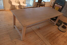 Spisebord