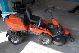 Plænetraktor HUSQVARNA R 215TX - Årgang 2014 (momsfri)