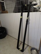 Brændeopbevaring til montering på væg