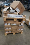 Palle med beslag til aircondition