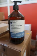 12 stk. 900 ml. shampoo INSIGHT