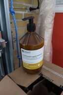 18 stk. 900 ml. conditioner INSIGHT