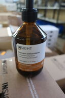 48 stk. 350 ml. shampoo INSIGHT 