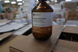 36 stk. 350 ml. shampoo INSIGHT 