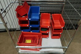 Div. Plastikkasser
