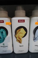 3 stk. skyllemiddel MIELE Sport samt 1 stk. ultracolor