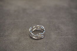 Simply Sparkle Multi Leaf Silver Ring XX str. M