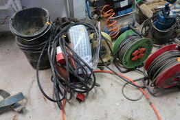 3 stk. kabeltromler, kraftforlængerledning m.m.