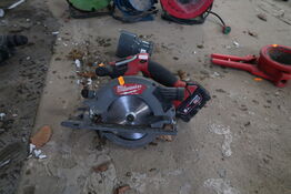 Akku rundsav MILWAUKEE M18 CCS55 med batteri