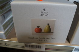 Stacking apple & pear FERM LIVING
