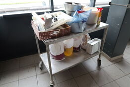 Rullevogn med indhold