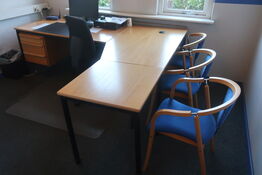 Alt inventar i rum (LÆS BESKRIVELSE)