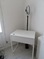 Div. møbler og vogne med indhold