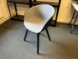 Kinnarps Hay About a chair
