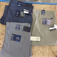 3 stk blandet bukser str 42/34 samlet pris 2600.-