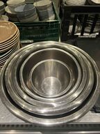 13 stk. Skåle i metal