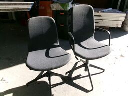 2 stk. kontorstol u/hjul