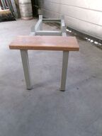 Sokkel til skab (lot nr. 1)