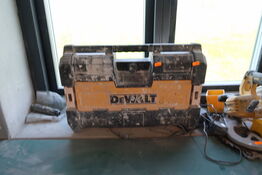 Arbejdsradio DEAWLT DWST1-75659-QW