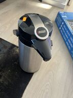 Køkkeninventar bl.a. BRAVILOR BONAMAT kande (se billeder)