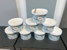 8 stk. JOTUN LADY BALANCE á 4,5L (Hvid base)