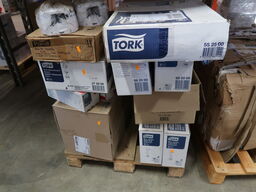 Palle med produkter fra TORK