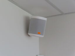 2 stk Højtaler med vægbeslag SONOS PLAY:1