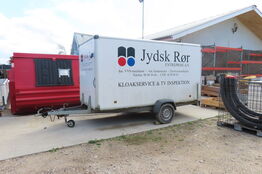 Trailer VARIANT 1317C4-door