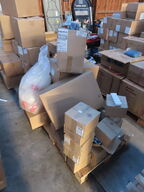 Palle med diverse bonruller mv.