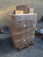 17 kasser sæbedispensere