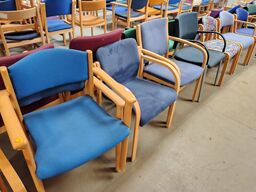 11 stole, assorterede