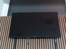 43" smart TV, THOMSON 43UA5S13 med fjernbetjening