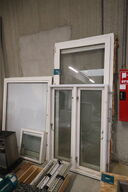 4 stk Vinduer og 1 dør