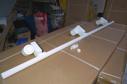 230V lysskinne 200cm hvid m/3 stk. lamper + monteringstilbehør