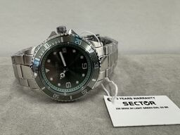 Armbåndsur SECTOR 230 35MM 3H LIGHT GREEN DIAL SS BR