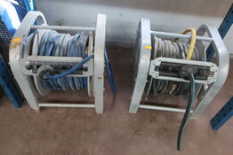 2 stk. hydrauliske slangeopruller til trykluft