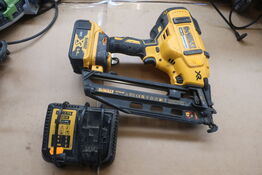 Sømpistol DEWALT DCN660