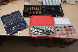 Topnøglesæt,bor og pakninger