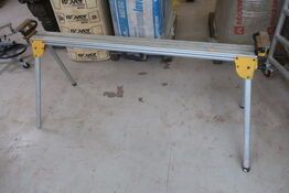Arbejdsbord DEWALT DE7023  