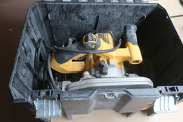 Dyksav DEWALT DWS520 -QS