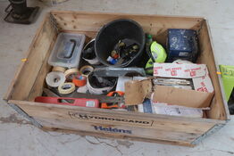 Fuge, tape,værktøj m.m.