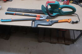 Hækkeklipper, økse og grenklipper