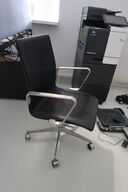 Kontorstol OXFORD lav ryg af Arne Jacobsen