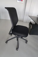 Kontorstol VITRA ID Mesh af Antonio Citterio