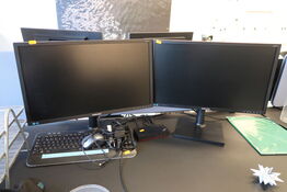 2 stk. computeskærme SAMSUNG S24E450, dockingstation LENOVO Thinkpad, tastatur, mus