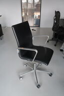 Kontorstol OXFORD lav ryg af Arne Jacobsen