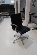 Kontorstol OXFORD lav ryg af Arne Jacobsen