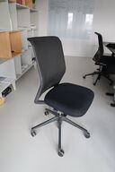 Kontorstol VITRA ID Mesh af Antonio Citterio