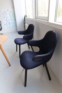 2 stk. mødestole &TRADITION Catch JH1